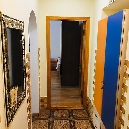 Centre Apartman Kamjanyi Potoki Kültér fotó